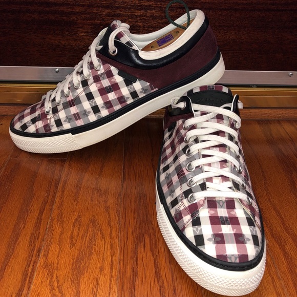 Louis Vuitton Men Luxury Sneaker - Picture 9 of 10